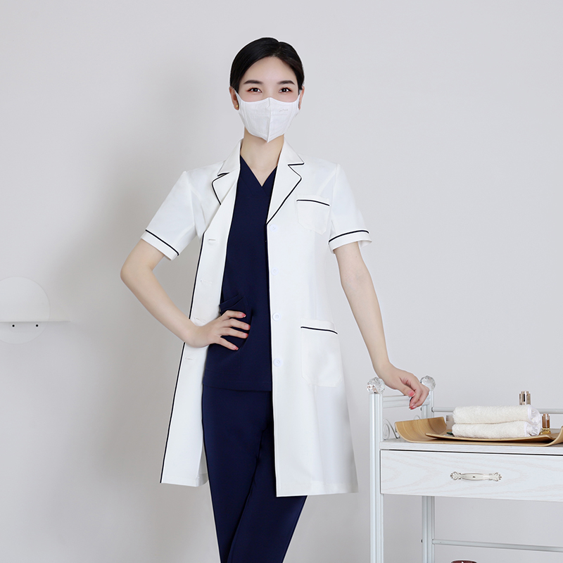 Short-Sleeve White Lab Coat Me - Medical Lab Years review and price